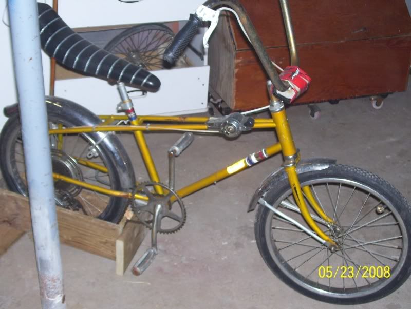 banana seat bike with sissy bar