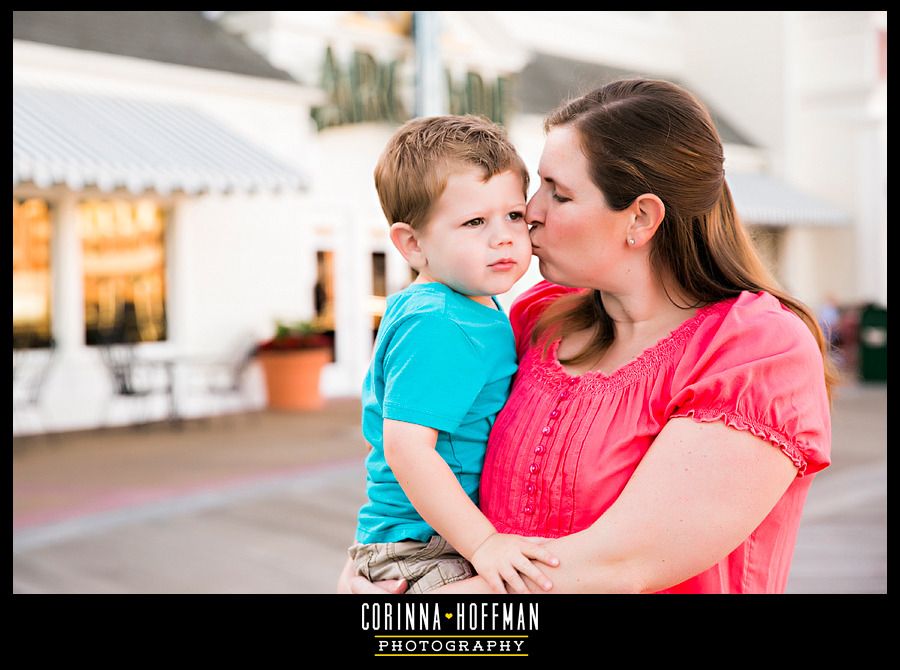 corinna hoffman photography - disney boardwalk inn orlando florida family photographer photo Boardwalk_Inn_Orlando_Florida_Family_Photographer_018_zpsyijroktt.jpg