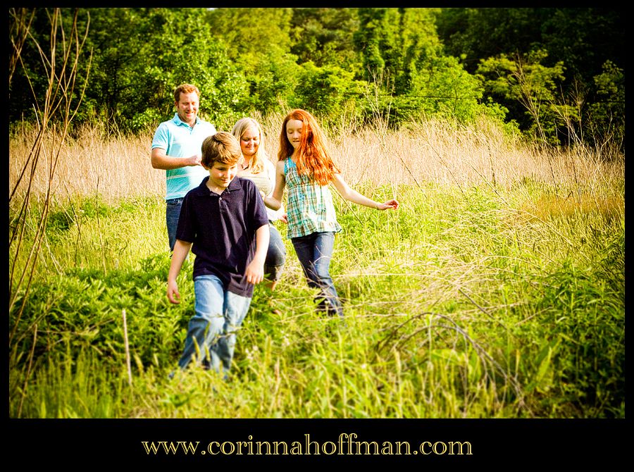 Asheville NC,Family Pictures,Family Photo Session,Asheville NC Family and Children Photographer,Corinna Hoffman Photography,Nature Woods