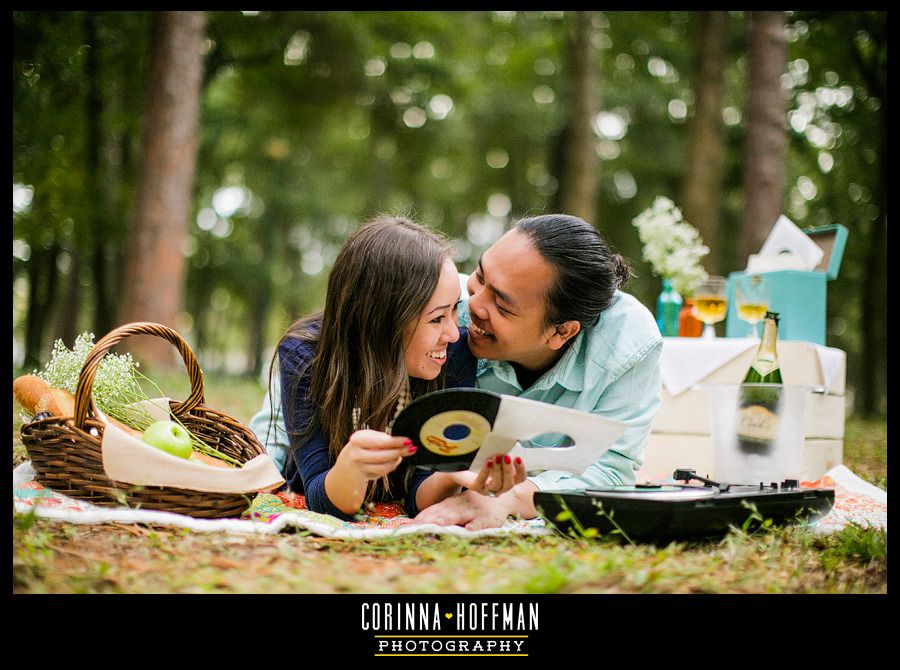 picnic themed engagement session - jacksonville florida wedding photographer - corinna hoffman photography copyright photo Jacksonville-Florida-Engagement-Picnic-Corinna-Hoffman-Photography_018_zpsbujjoibn.jpg