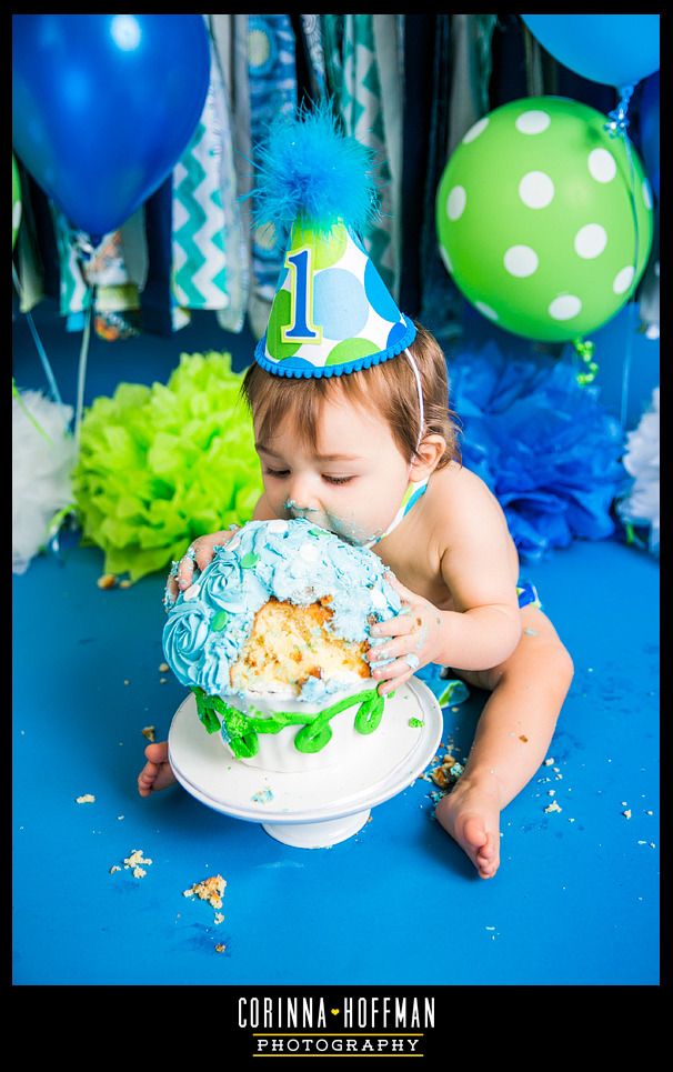 jacksonville florida family baby photographer - birthday cake smash photo session - corinna hoffman photography copyright photo Birthday_Cake_Smash_Studio_Photographer_Corinna_Hoffman_Photography_23_zpsl88xdd38.jpg