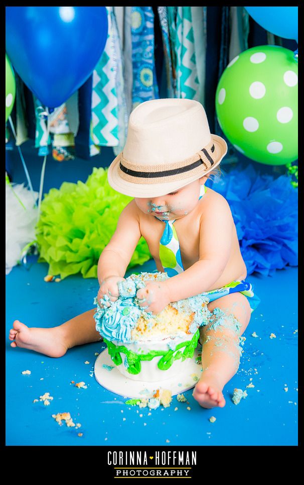 jacksonville florida family baby photographer - birthday cake smash photo session - corinna hoffman photography copyright photo Birthday_Cake_Smash_Studio_Photographer_Corinna_Hoffman_Photography_27_zpsocxo7sbq.jpg