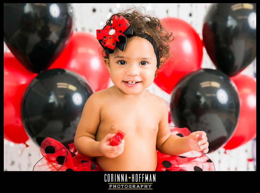 baby birthday cake smash session - jacksonville florida family photographer - corinna hoffman photography copyright photo Birthday_Cake_Smash_Studio_Photographer_Corinna_Hoffman_Photography_41_zpsspje6ndj.jpg