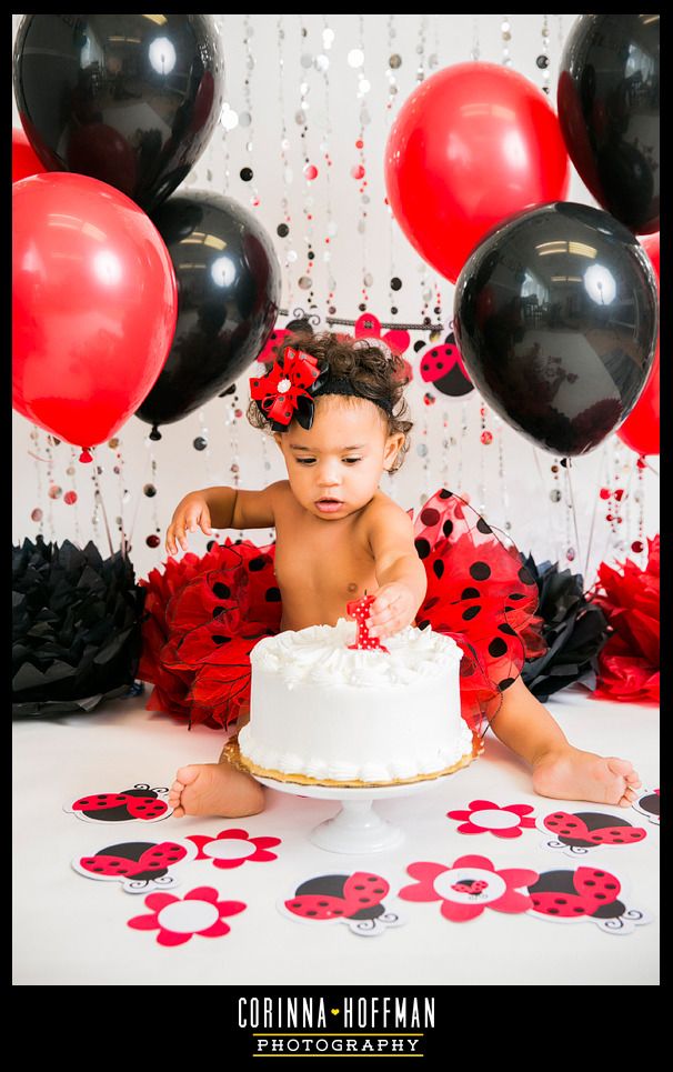 baby birthday cake smash session - jacksonville florida family photographer - corinna hoffman photography copyright photo Birthday_Cake_Smash_Studio_Photographer_Corinna_Hoffman_Photography_43_zps6cywtv2p.jpg