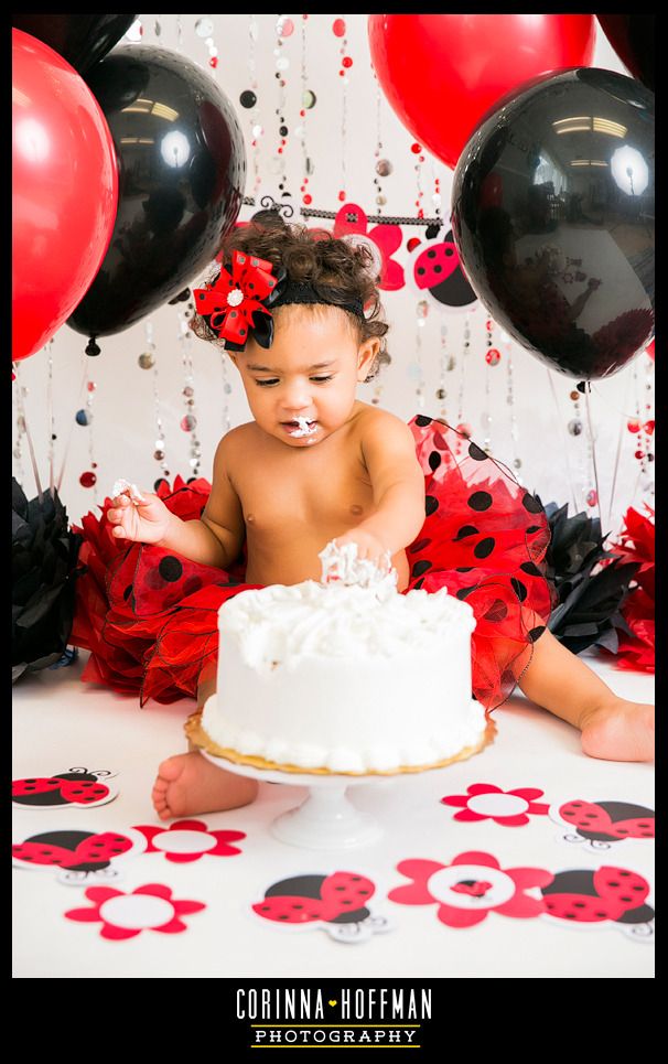 baby birthday cake smash session - jacksonville florida family photographer - corinna hoffman photography copyright photo Birthday_Cake_Smash_Studio_Photographer_Corinna_Hoffman_Photography_45_zpse5sxggqy.jpg