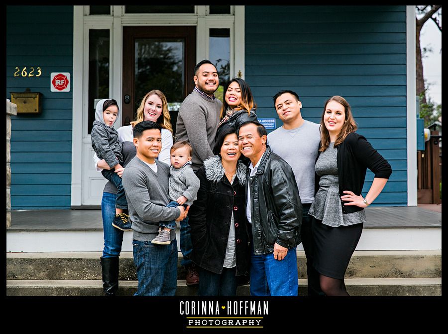  photo Jacksonville_Florida_Family_Portrait_Photographer_Corinna_Hoffman_Photography_01_zpson16hogn.jpg