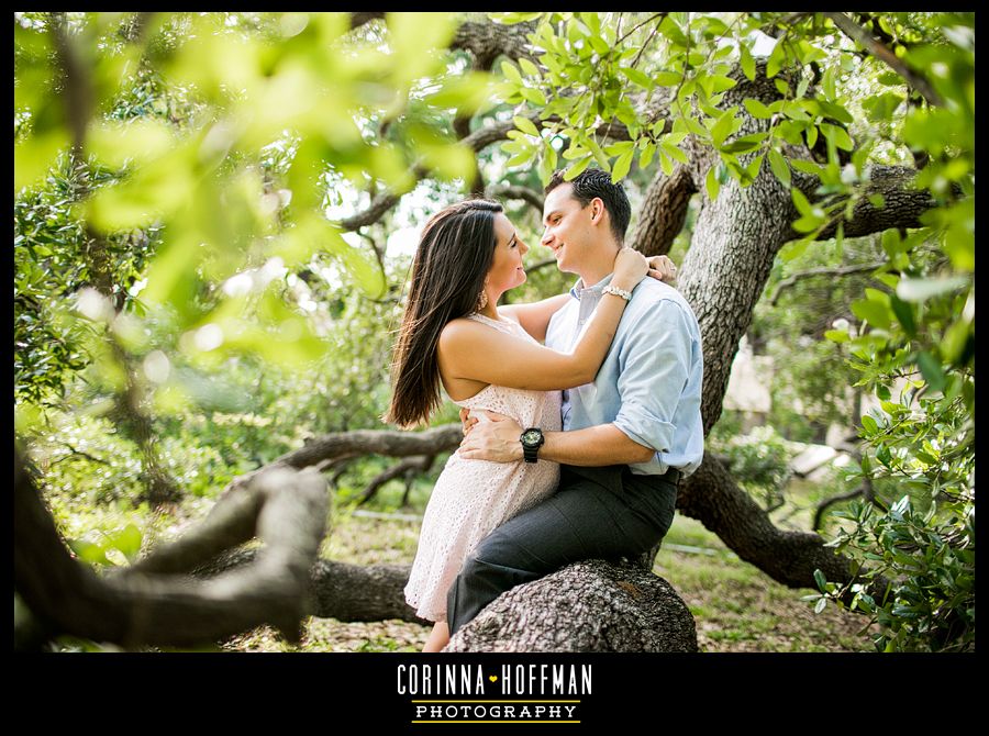  photo Treaty-Oak-Jacksonville-Engagement-Photographer-CorinnaHoffmanPhotography_005_zpsyz7h7ci5.jpg