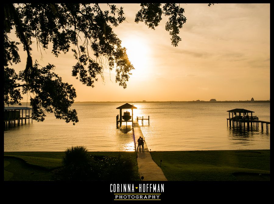 jacksonville florida engagement wedding photographer - copyright photo - corinna hoffman photography photo Treaty-Oak-Jacksonville-Engagement-Photographer-CorinnaHoffmanPhotography_030_zps2w02klcc.jpg