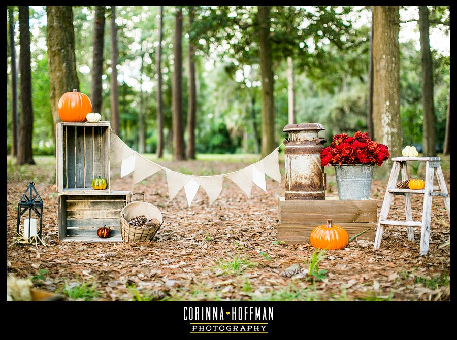 corinna hoffman photography - jacksonville florida family fall mini session photo Fall_Mini_Session_Jacksonville-CorinnaHoffmanPhotography_02_zpssnzieb2h.jpg