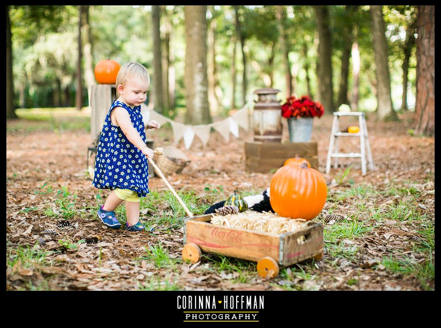 corinna hoffman photography - jacksonville florida family fall mini session photo Fall_Mini_Session_Jacksonville-CorinnaHoffmanPhotography_03_zpsx9ibyovg.jpg