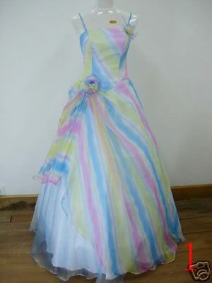 re: When bad dresses happen to good people.