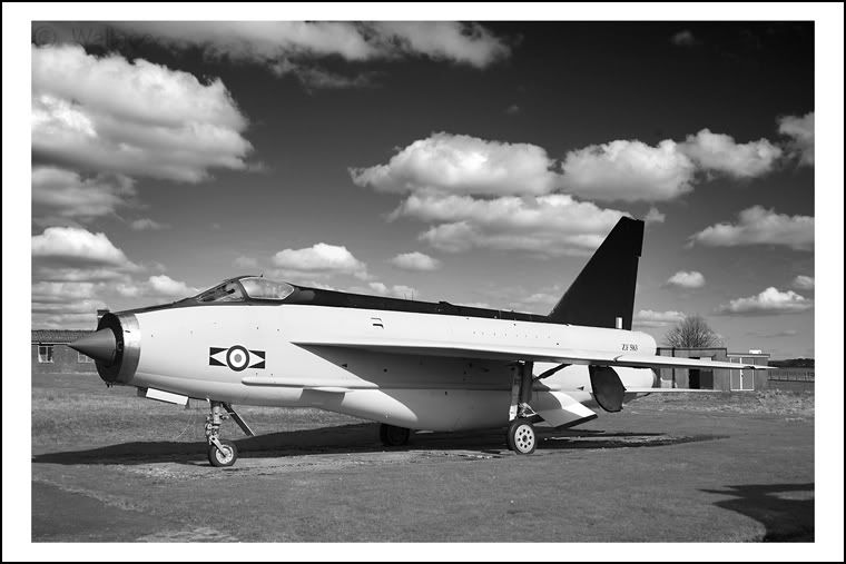 http://i26.photobucket.com/albums/c110/WShackleton/ZF583_m1-Carlisle_20090329_.jpg