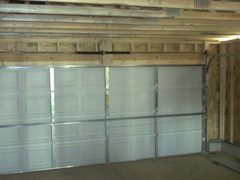 19NOV06 Interior Garage