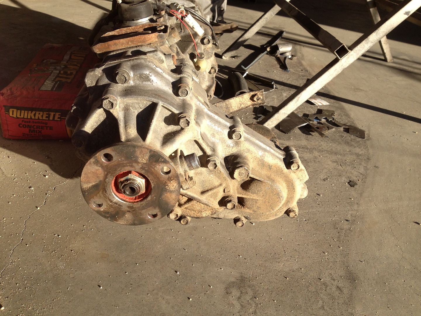 Two Toyota gear driven transfer cases (1) 23spline, (1) 21 Spline