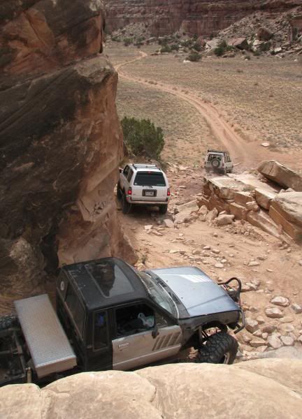 34-tight20squeeze.jpg