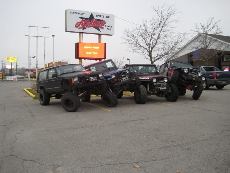 http://i26.photobucket.com/albums/c114/mindless311/jeepjeep108.jpg