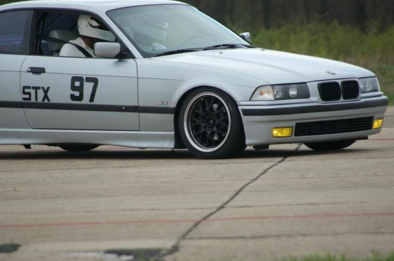 Slammed E36s with nonM