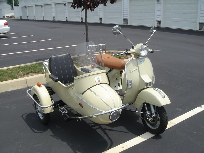 side car vespa