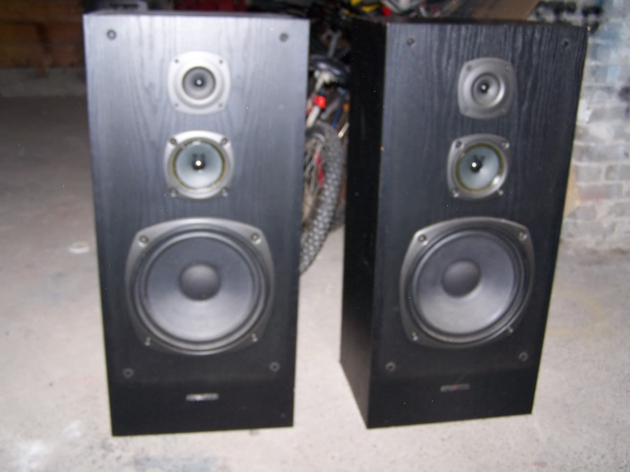 F/S Kenwood Tower Speakers