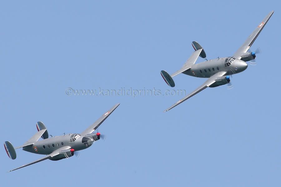 http://i26.photobucket.com/albums/c131/en830/Airshow%2009/AS09_0025.jpg