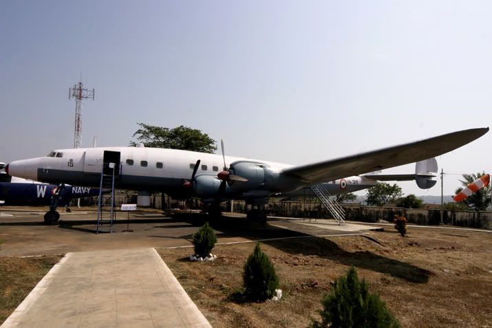 http://i26.photobucket.com/albums/c131/en830/Indian%20Navy%20Museum/Connie2.jpg