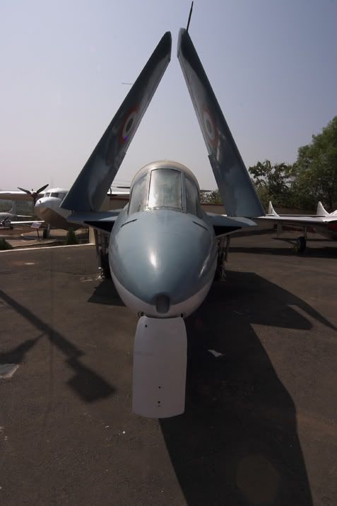 http://i26.photobucket.com/albums/c131/en830/Indian%20Navy%20Museum/SeaHawk3.jpg