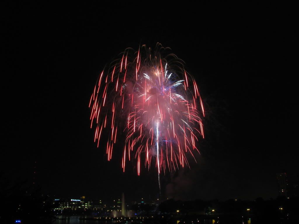 IMAGE: http://i26.photobucket.com/albums/c135/mullhawk/IMG_1792.jpg