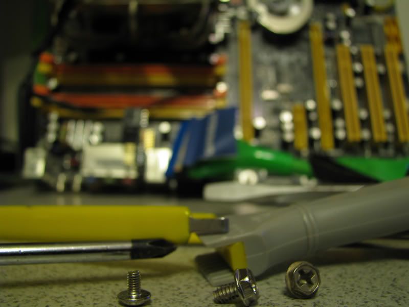 IMAGE: http://i26.photobucket.com/albums/c135/mullhawk/PC_Tools.jpg