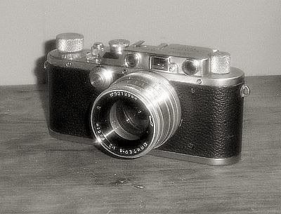 1935LeicaIII.jpg