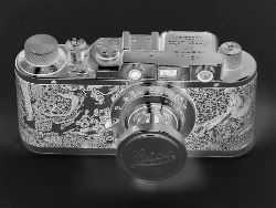 cheezyleica.jpg