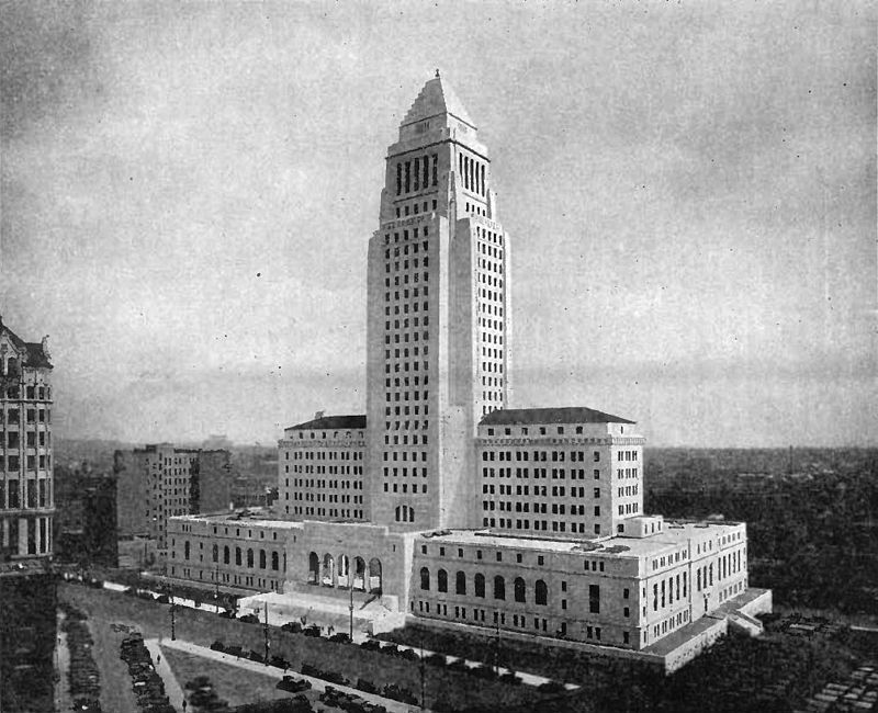  photo LosAngelesCityHall1931.jpg