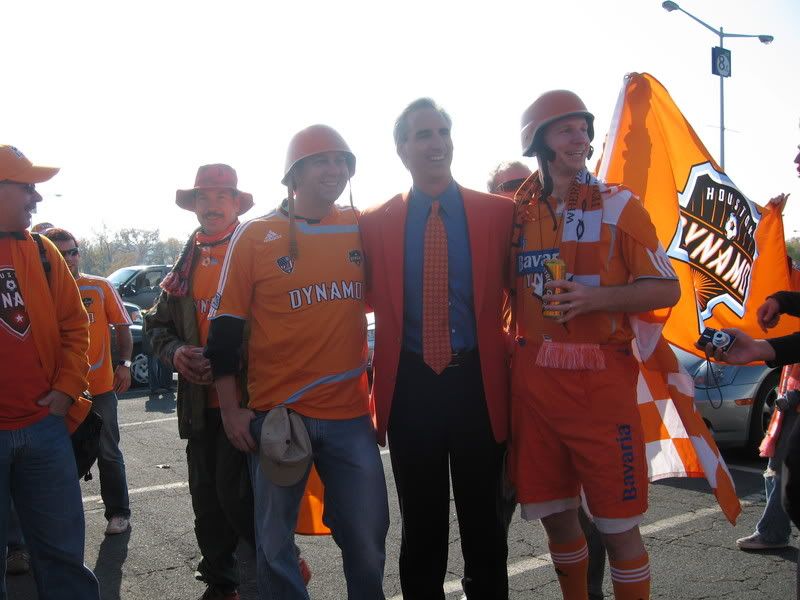 Oliver Luck at MLS Cup 2007 - Brian Zygo