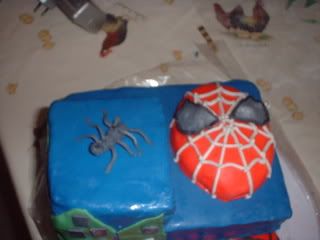 http://i26.photobucket.com/albums/c147/Tzen-/DSCF0048.jpg