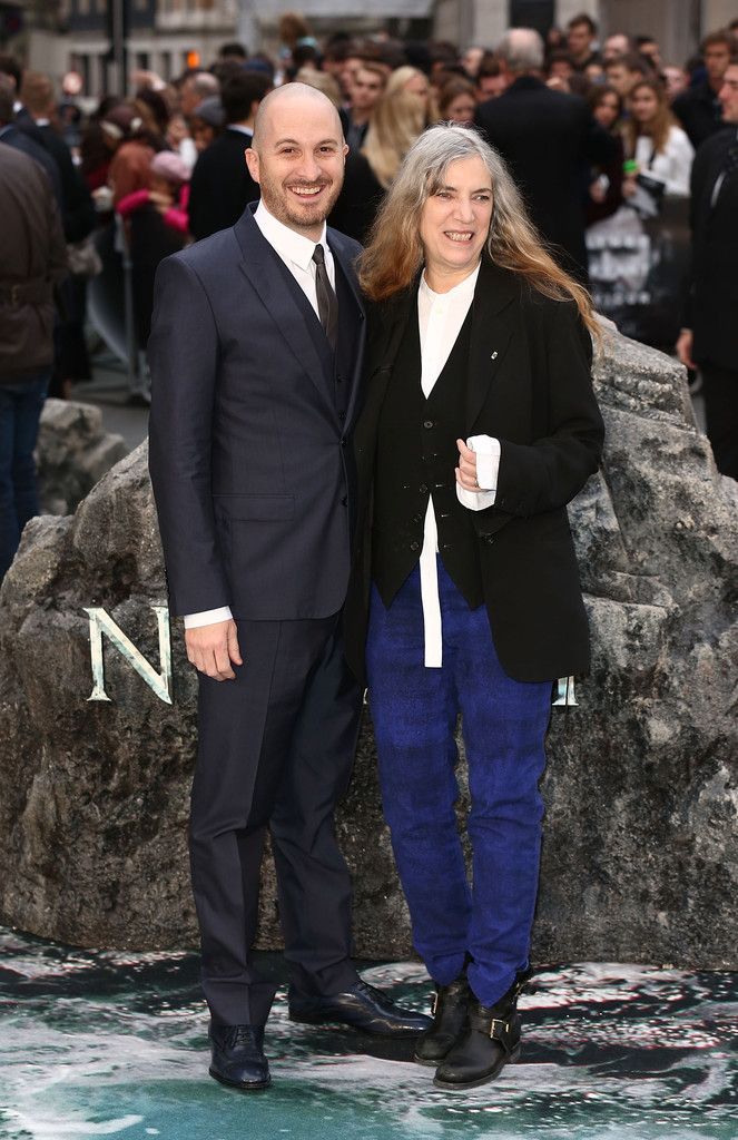 photo NoahPremieresLondonPart20x99wL4-zWkx_zps2025be16.jpg